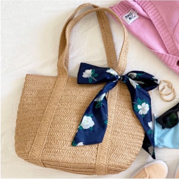 Draper James Straw Bag with Floral Scarf, Woven Top-Handle Tote & Snap Closure - Picture 2 of 12